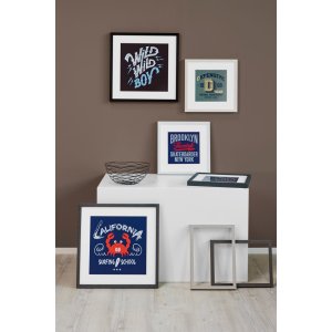 wood frame Quadrum FSC 24x30 cm blue