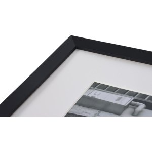 Wooden frame Umbria 24x30 cm black