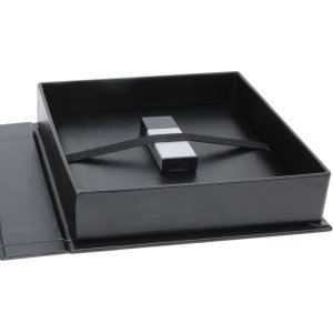 USB-box black leather 8,0 x8,0 cm