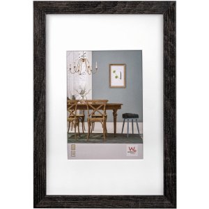 Fiorito wood frame with bevel cut mat