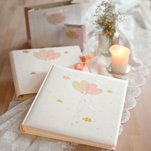 Wedding Album Ballooning