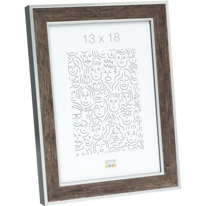 S40JE3 Wooden photo frame in a dark wood colour with silver bevel 20x30 cm