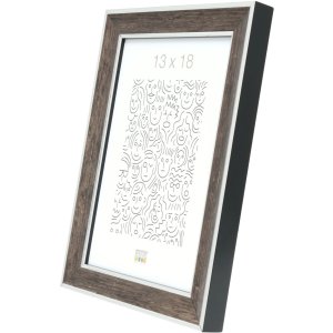 S40JE3 Wooden photo frame in a dark wood colour with silver bevel 20x30 cm