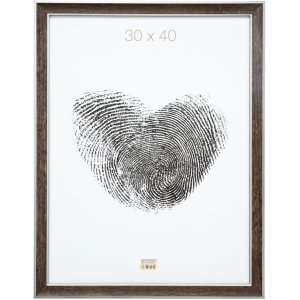 S40JE3 Wooden photo frame in a dark wood colour with silver bevel 20x30 cm