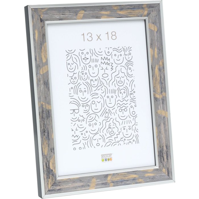 S40JE7 A wooden photo frame in grey with a touches of gold and dark grey 18x24 cm