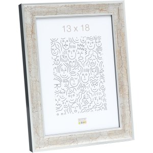 S40JE9 A silver coloured wooden photo frame with a dark...