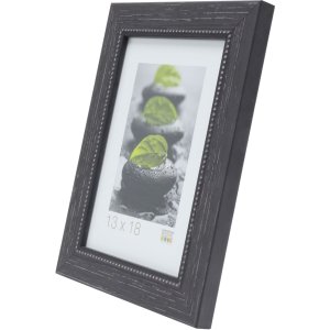 S46KF2 Black wooden frame with a pearl bevel 20x28 cm