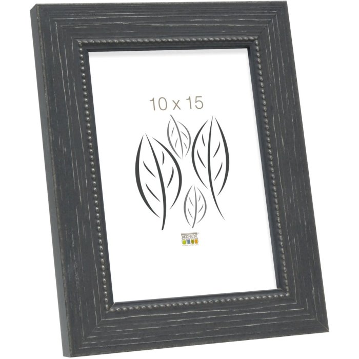 S46KF2 Black wooden frame with a pearl bevel 30x30 cm