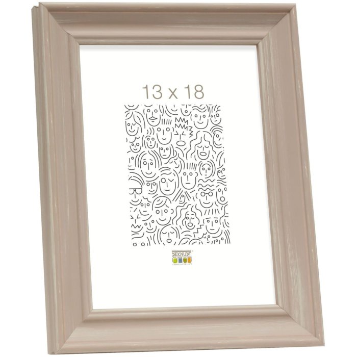 S46LF3 Beige painted photo frame in cottage style 13x18 cm