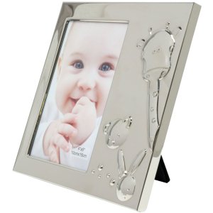 S57MB1 Frame in silver coloured metal with giraffe 10x15 cm