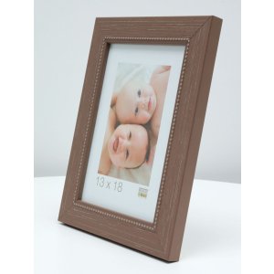 S46KF3 Beige wooden frame with a pearl bevel