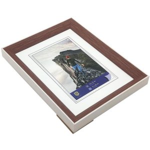 WPC Picture Frame Edge 15x20 cm red