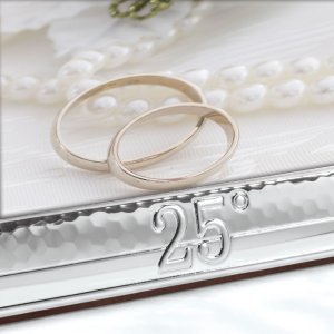 Glossy Frame Pavia 25 Years Silver Wedding Anniversary