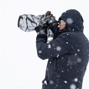 Buteo Photo Gear rain cover 1 snow