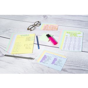 Pack non-perforated with 100 pieces index cards A8...