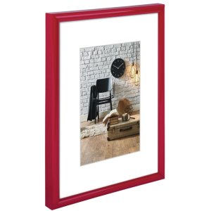 plastic frame Sevilla 13x18 cm red