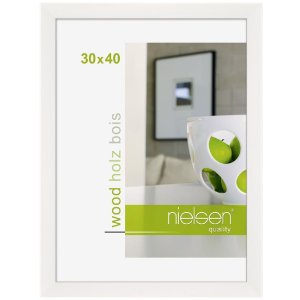 Essential wooden frame 21x29,7 cm white